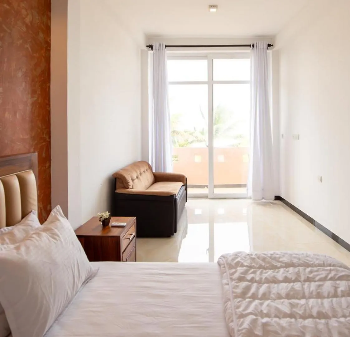 Hotel J Lee Negombo